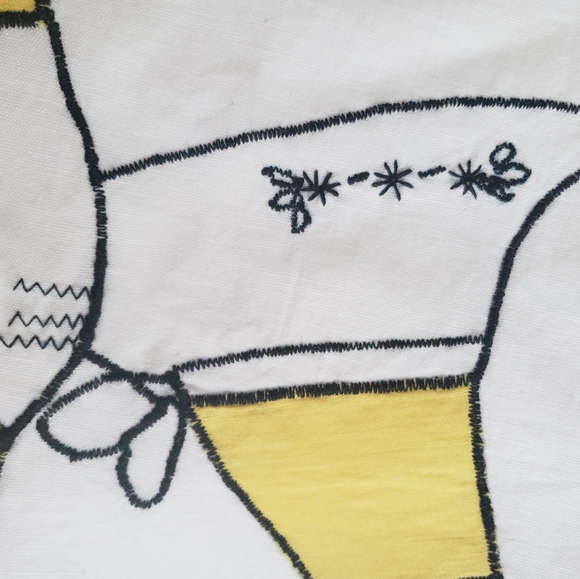 Two pair of vintage pillowcases embroidered appli - Picture 6 of 7